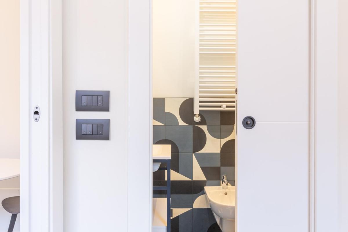 3Fo6 -Navigli-Duomo - Luxury Modern Apartment ميلان المظهر الخارجي الصورة
